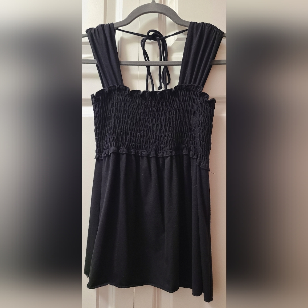 Hot Kiss Black Smocked Sleeveless Top